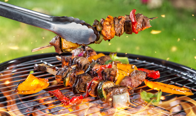 BBQの後に腹痛・嘔吐・下痢？食中毒に要注意！