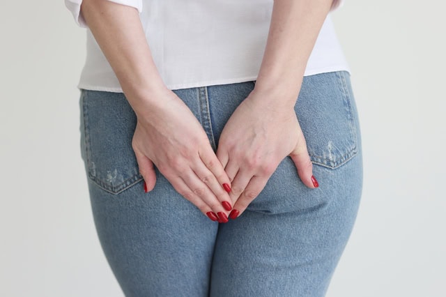 肛門周囲膿瘍の症状イメージ図